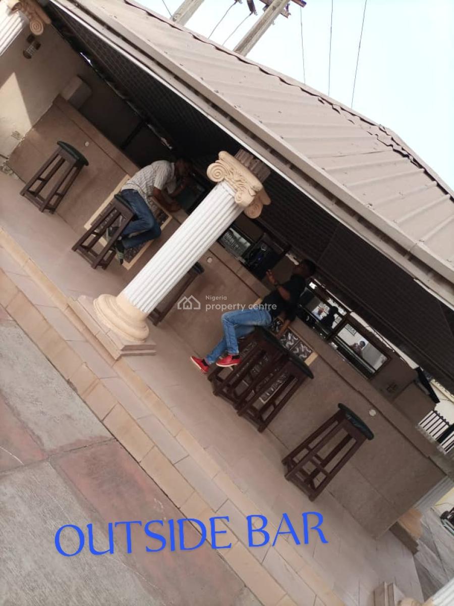 43 Room Functioning Hotel, Along Old Ife Road Alakia, Ibadan, Oyo, Hotel / Guest House for Sale