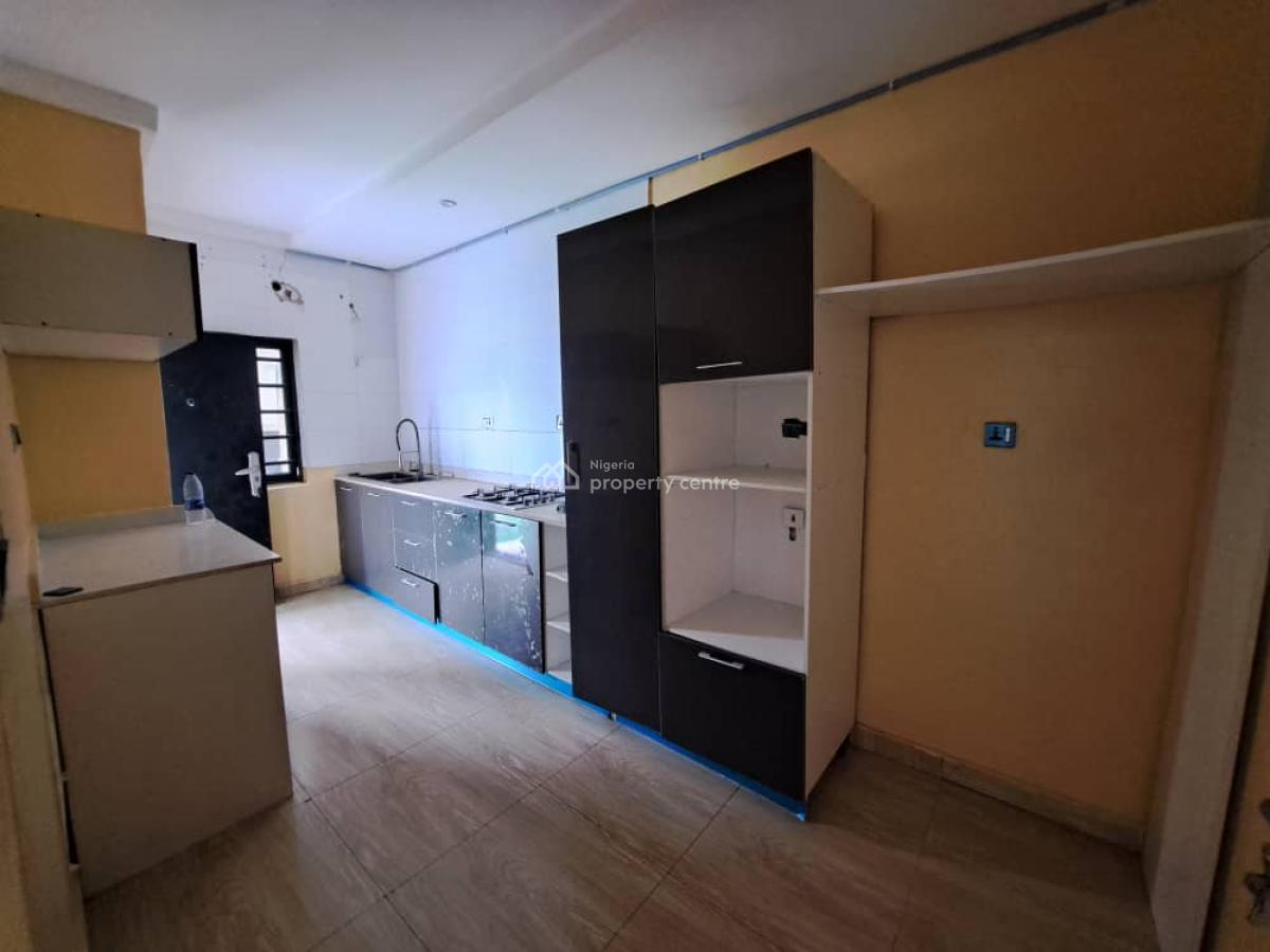 Spacious 3 Bedroom Terraced Duplex, Pennek Estate, Ogombo, Ajah, Lagos, Terraced Duplex for Sale