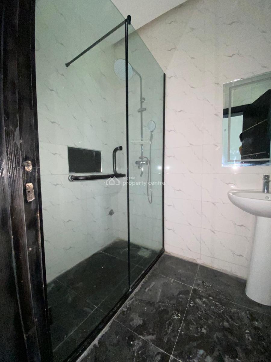 Newly Built 2 Units of 2 Bedroom Flat All Rooms En-suite with Washroom, Lekki Phase 1 By Admiralty, Lekki Phase 1, Lekki, Lagos, Flat / Apartment for Rent