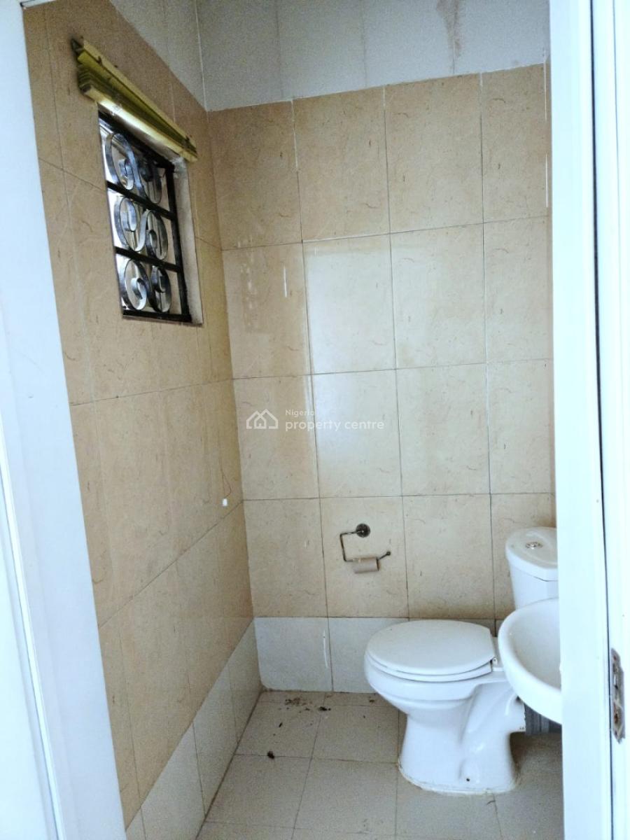 a Well-designed 3-bedroom Duplex, Osapa, Lekki, Lagos, Terraced Duplex for Rent