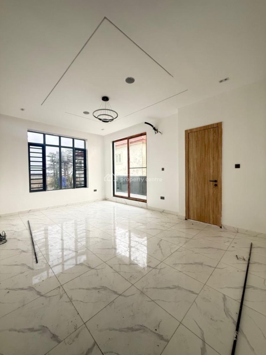 Spacious 2 Bedroom Apartment, New Road, Lekki, Lagos, Self Contain (single Rooms) for Rent