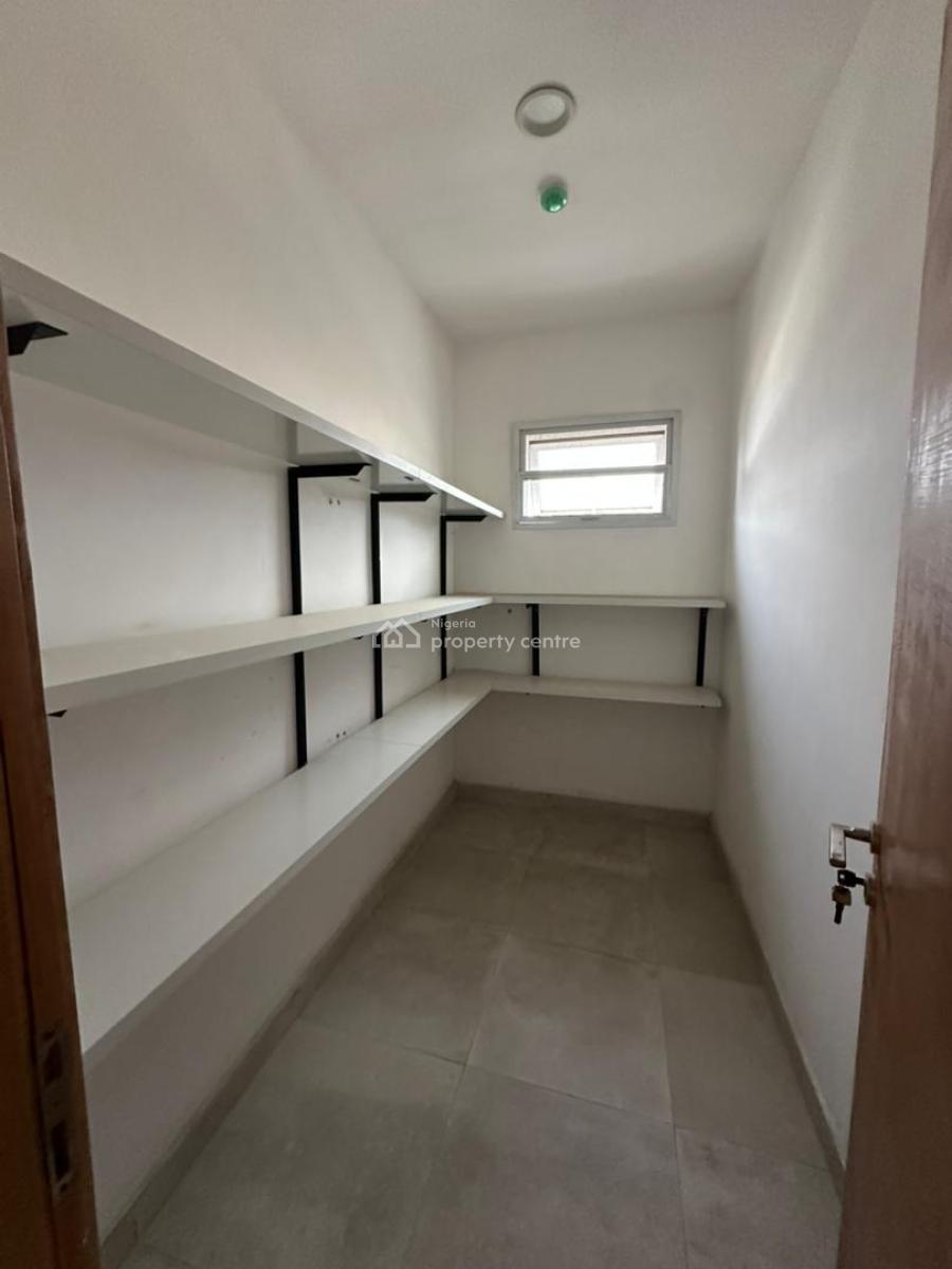 Serviced 3bedroom Flat with Boys Quarters, Mosley Street Old Ikoyi, Old Ikoyi, Ikoyi, Lagos, Flat / Apartment for Rent