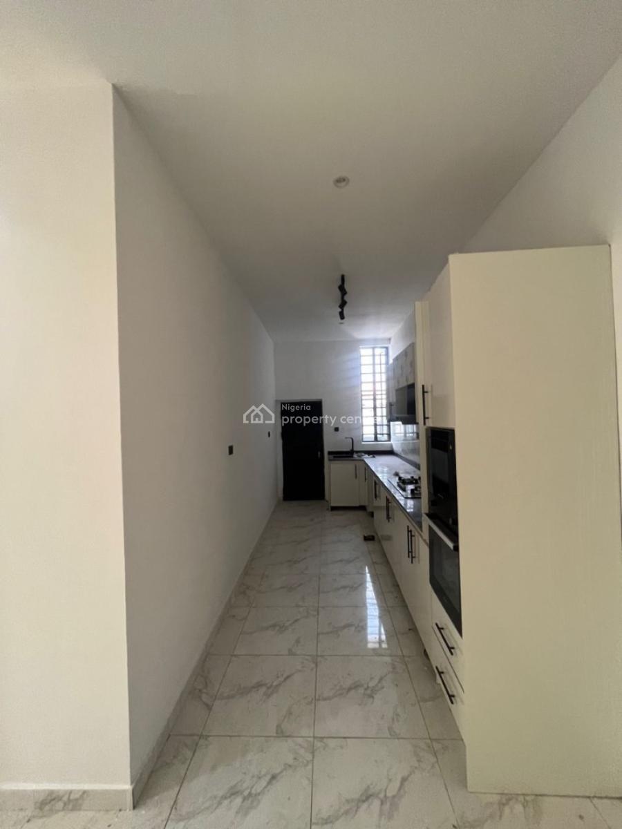 Executive 2 Bedroom Apartment with Great Facilities, Ologolo, Lekki, Lagos, House for Rent