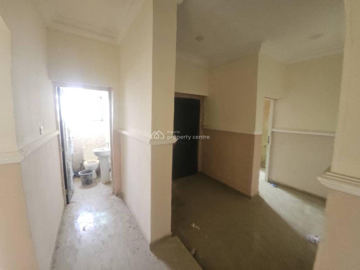 Newly Renovated 3 Bedroom Flat, Emerald Flower City Estate, Lokogoma District, Abuja, Flat / Apartment for Rent