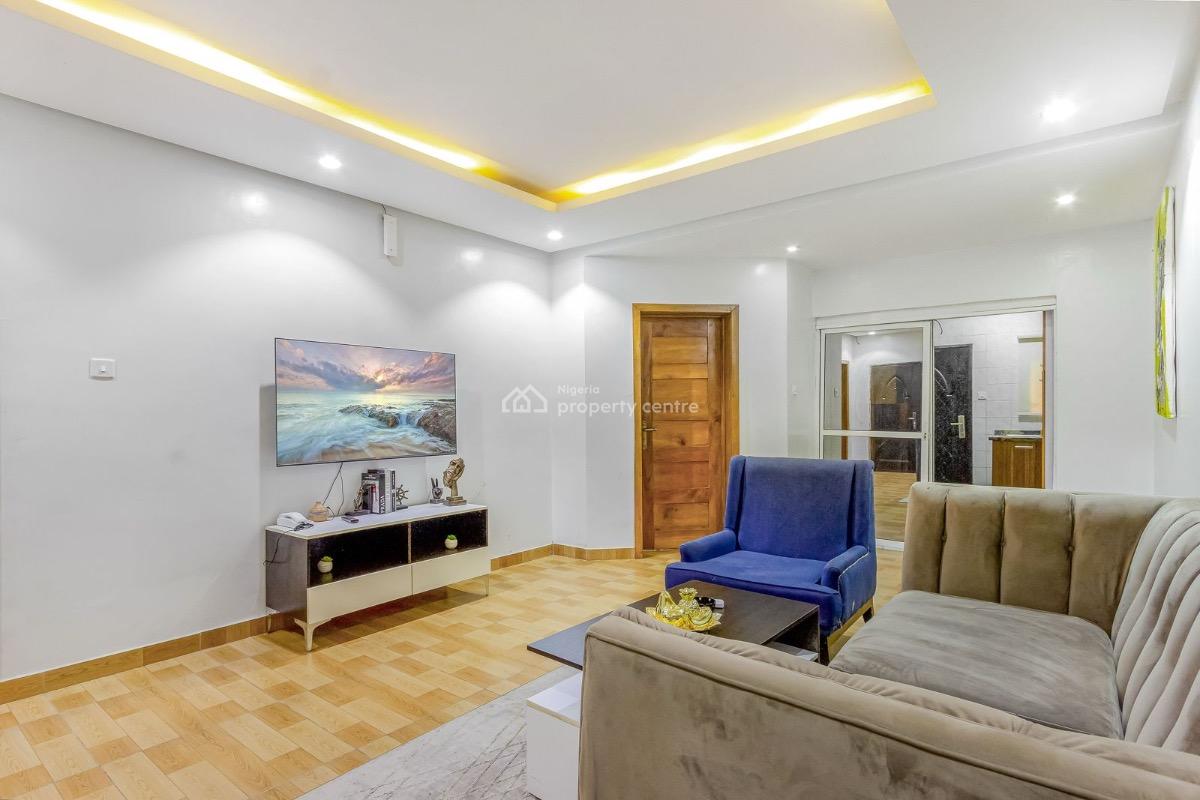 a Spacious One Bedroom Ensuite Apartment, Off Admiralty Road, Lekki Phase 1, Lekki, Lagos, Self Contain (single Rooms) for Rent