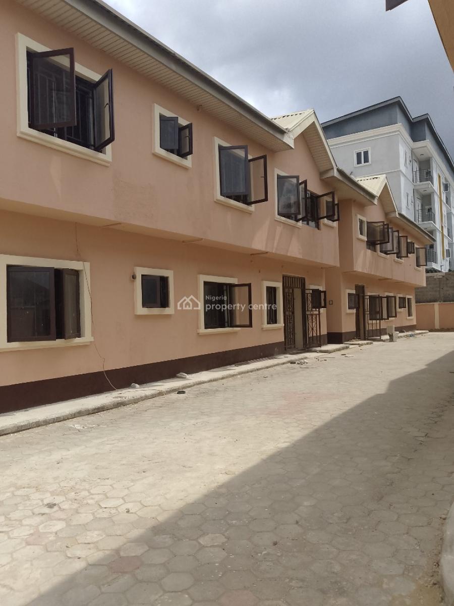 Very Spacious and Newly Renovated 2 Bedroom Flat, Mobile Road, Ilaje, Ajah, Lagos, Flat / Apartment for Rent