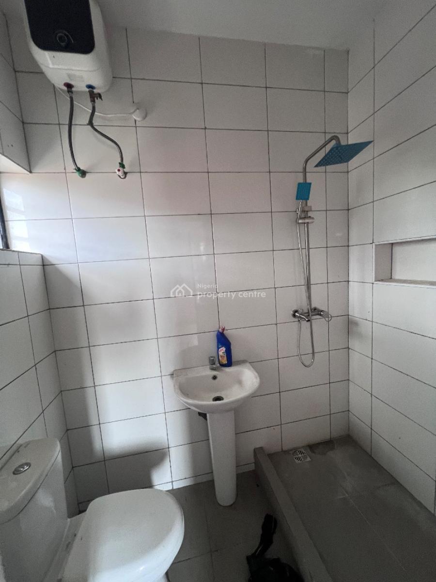 a Standard Mini Flat, Before Novare Shoprite Ajah, Lekki Phase 2, Lekki, Lagos, Mini Flat (room and Parlour) for Rent