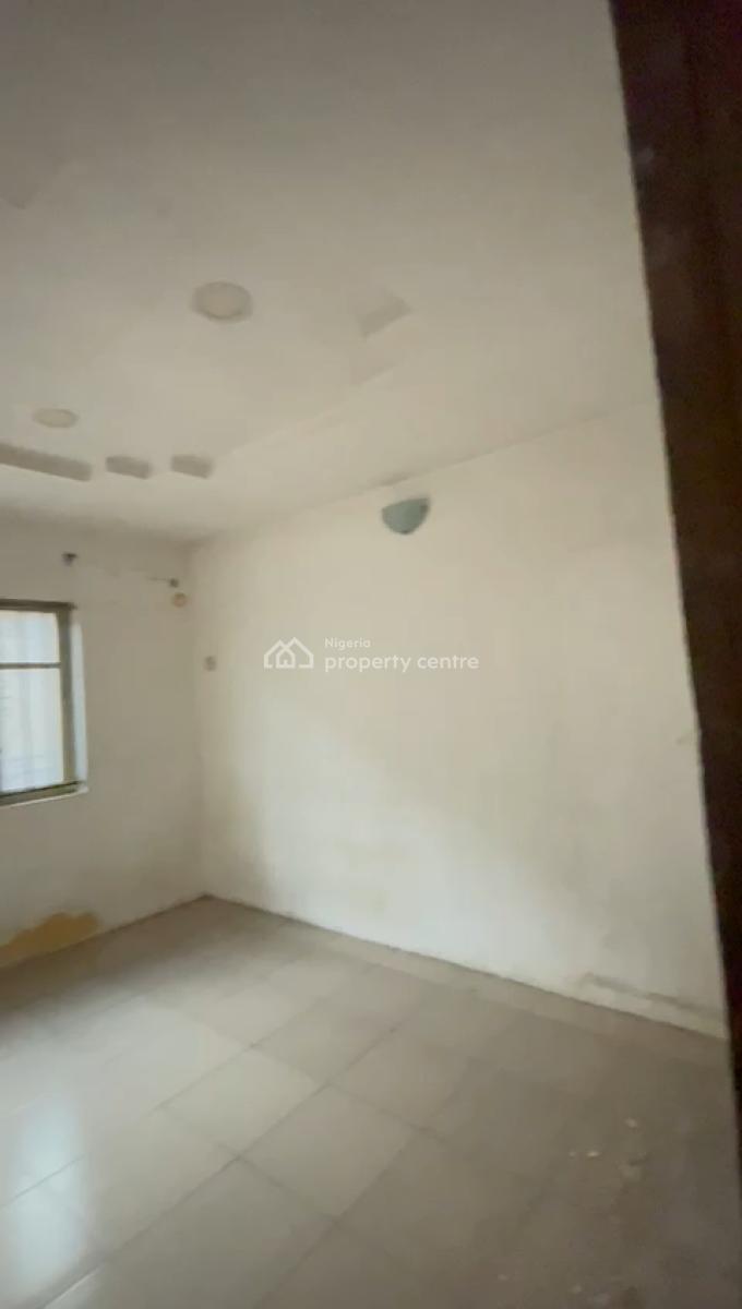 I Bedroom Mini Upstairs Flat, Alapere, Ketu, Lagos, Flat / Apartment for Rent