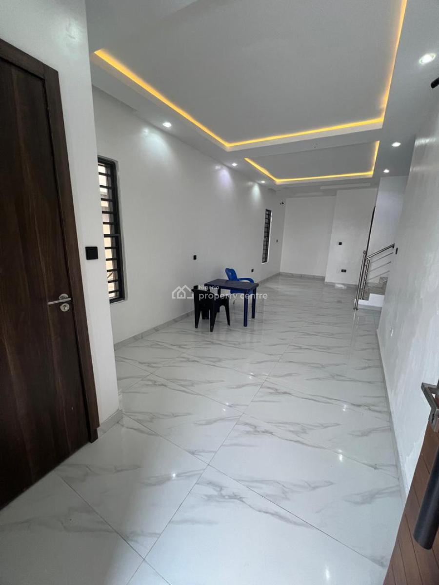 4 Bedroom Terrace Duplex, Lekki Phase 2, Lekki, Lagos, Terraced Duplex for Sale