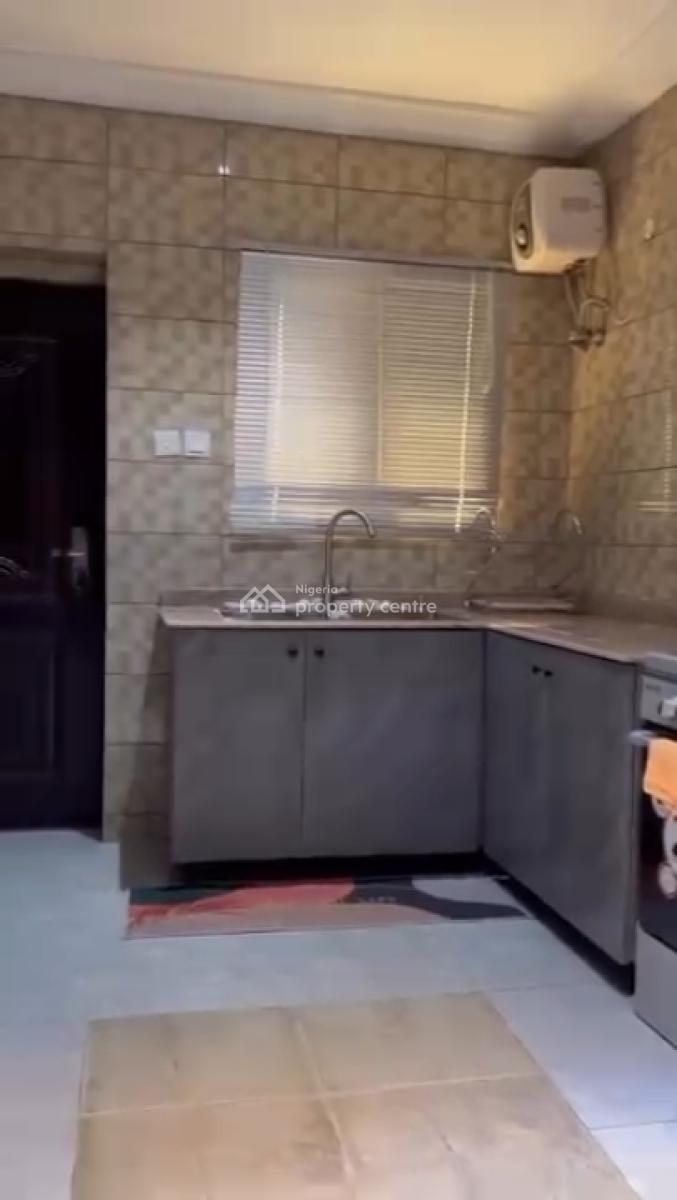 2bedroom Furnished, Tarred Road, Wuse 2, Abuja, Flat / Apartment for Rent