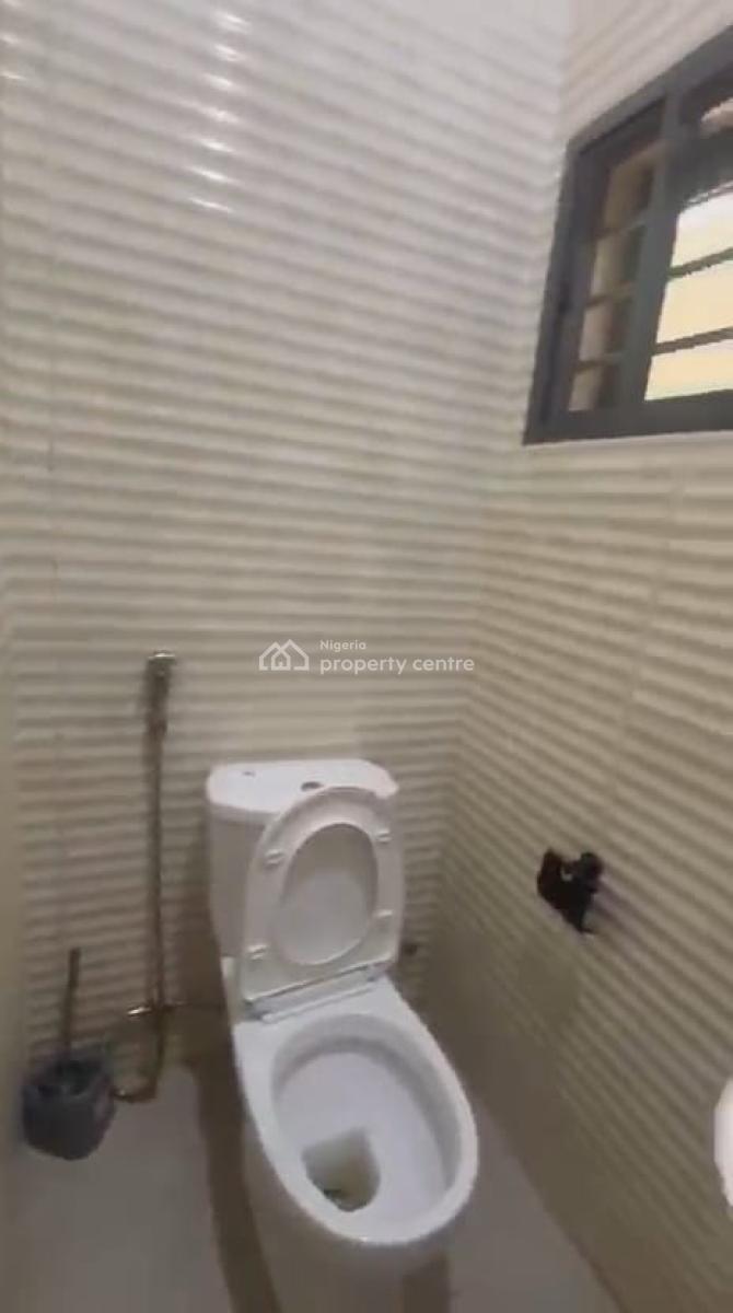 3bedroom Shared Apartment, Ikate, Lekki, Lagos, Flat / Apartment for Rent