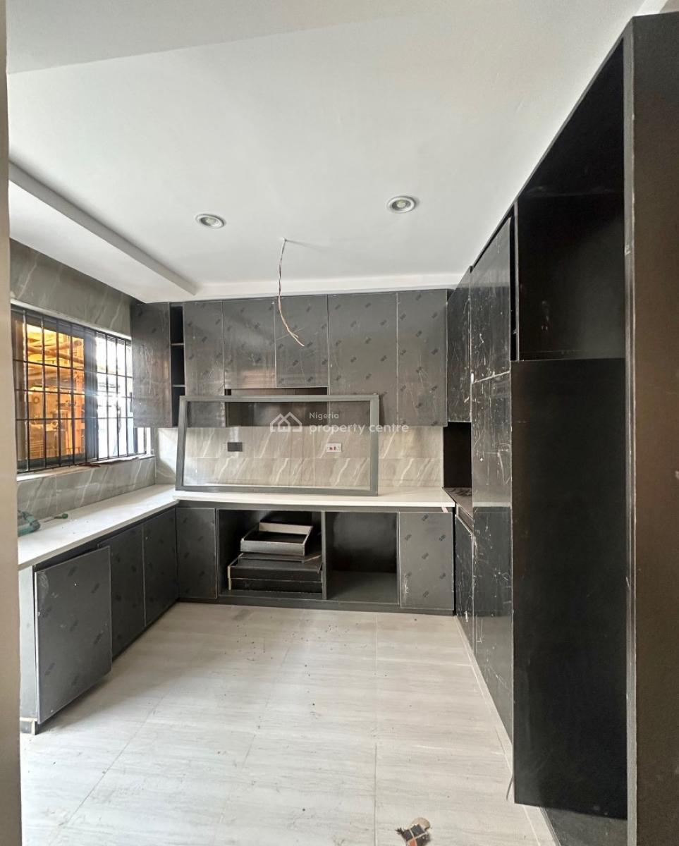 Lovely 4 Bedroom Detached Duplex with Swimming Pool and Bq, Lekki Phase 1, Lekki Phase 1, Lekki, Lagos, Detached Duplex for Sale