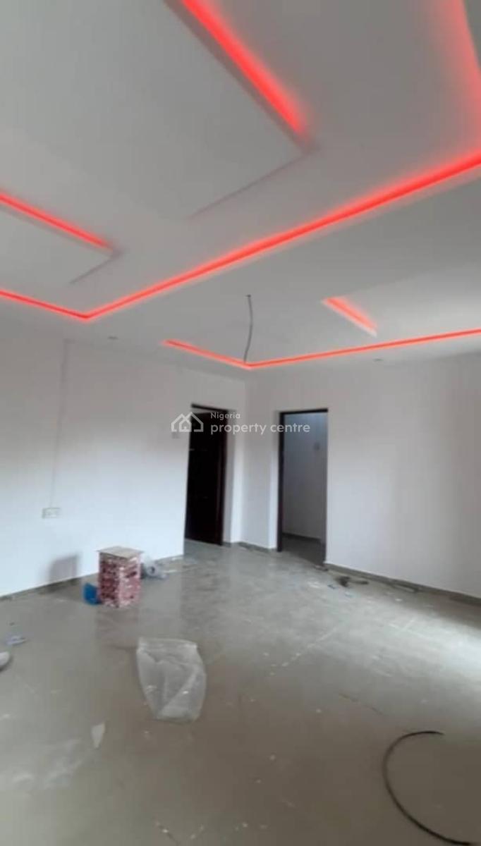 Lovely 3 Bedroom Flat, Adigun Off Johnson Bus Stop Itire Ijesha, Surulere, Lagos, Flat / Apartment for Rent