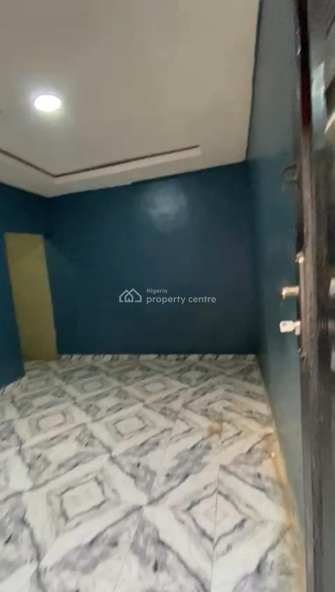 a Room Self Contained, Bakare Dawodu, Gbagada, Lagos, Flat / Apartment for Rent