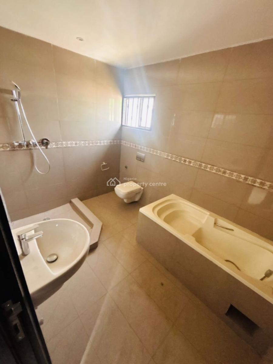 Specious 3 Bedroom Terrace Duplex with Bq Swimming Pool, Asokoro District, Abuja, Terraced Duplex for Rent