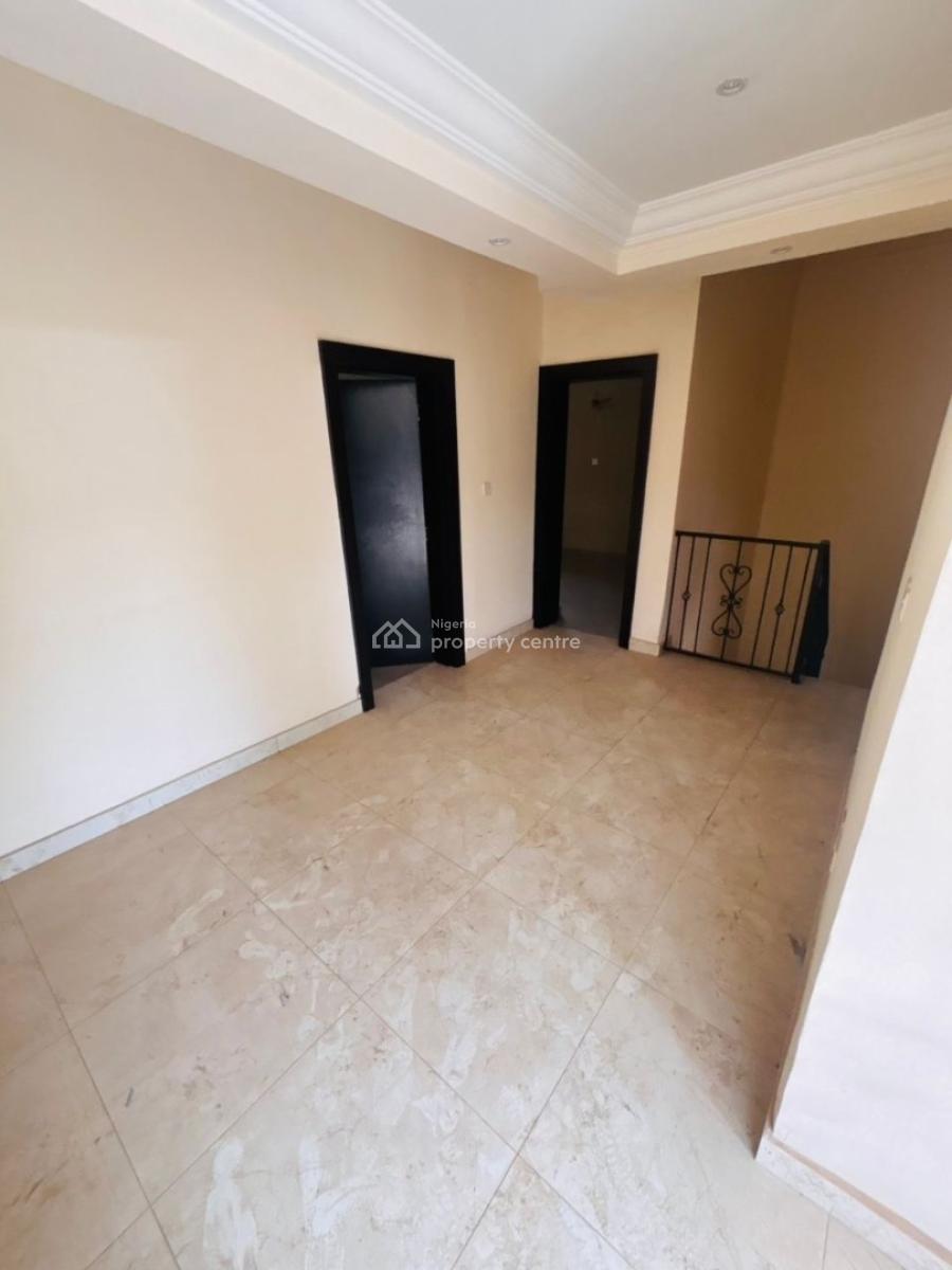 Specious 3 Bedroom Terrace Duplex with Bq Swimming Pool, Asokoro District, Abuja, Terraced Duplex for Rent