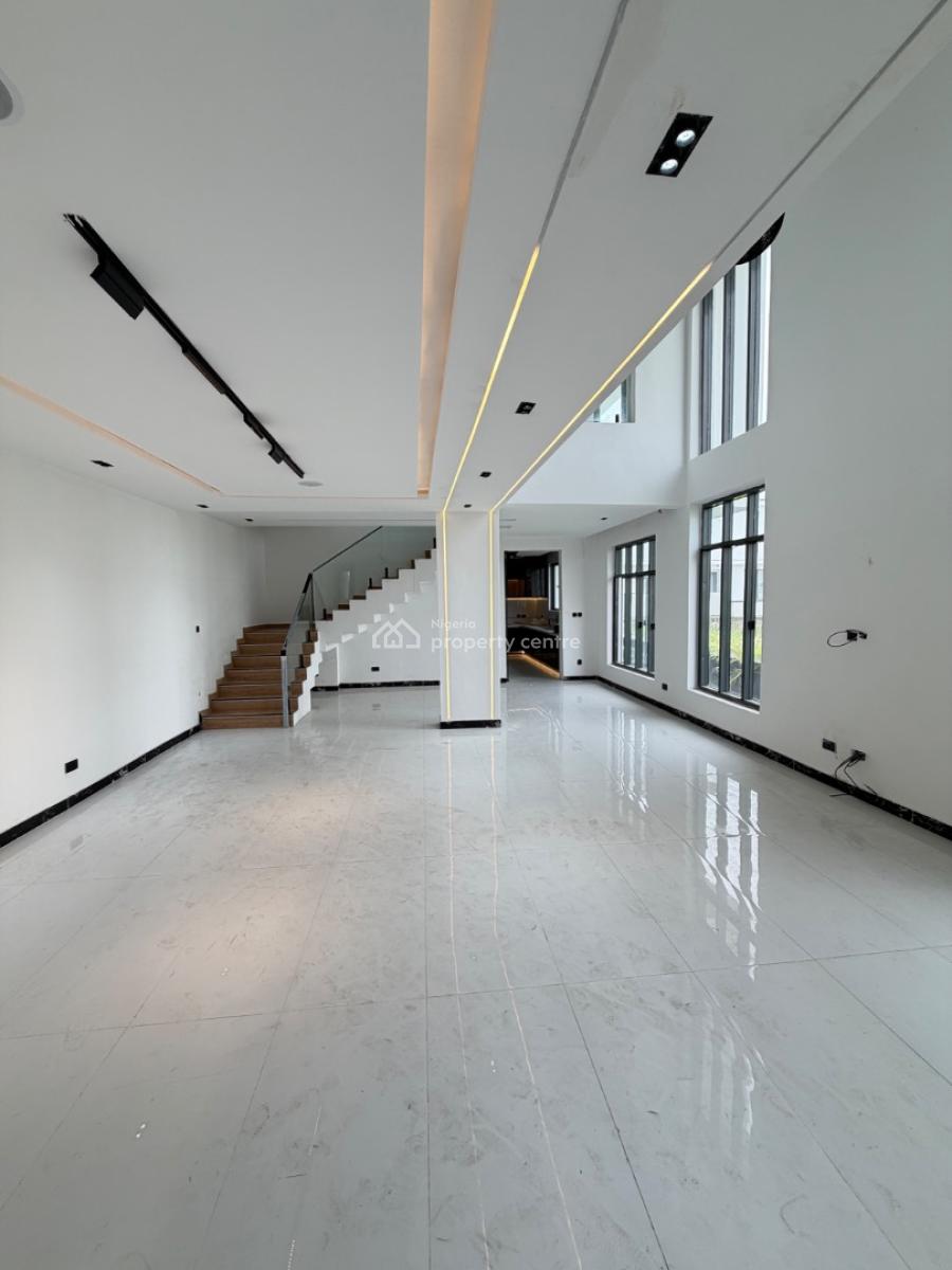 Spacious 5 Bedroom Fully Detached House, Cowrie Creek Estate, Lekki, Lagos, Semi-detached Duplex for Sale