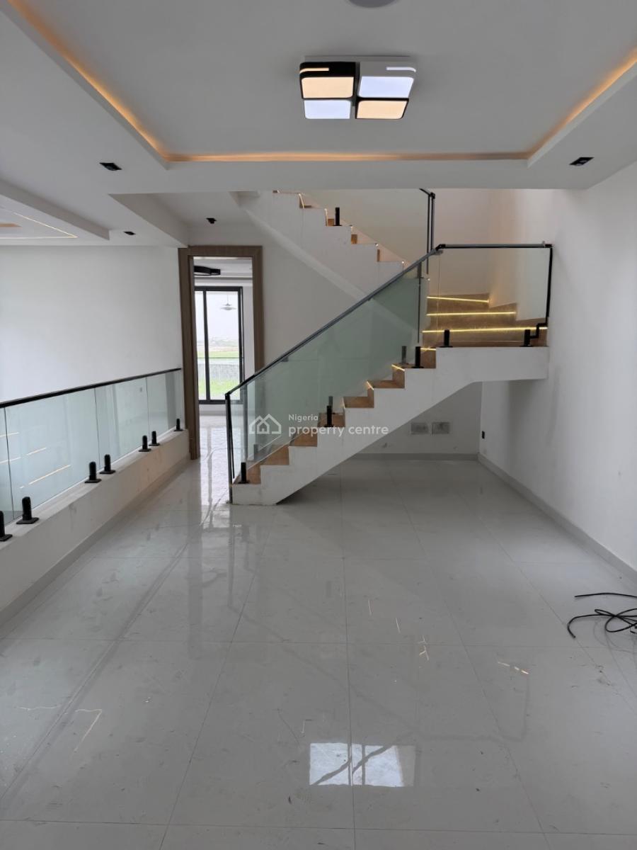 Spacious 5 Bedroom Fully Detached House, Cowrie Creek Estate, Lekki, Lagos, Semi-detached Duplex for Sale