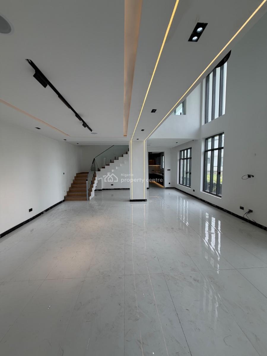 Spacious 5 Bedroom Fully Detached House, Cowrie Creek Estate, Lekki, Lagos, Semi-detached Duplex for Sale