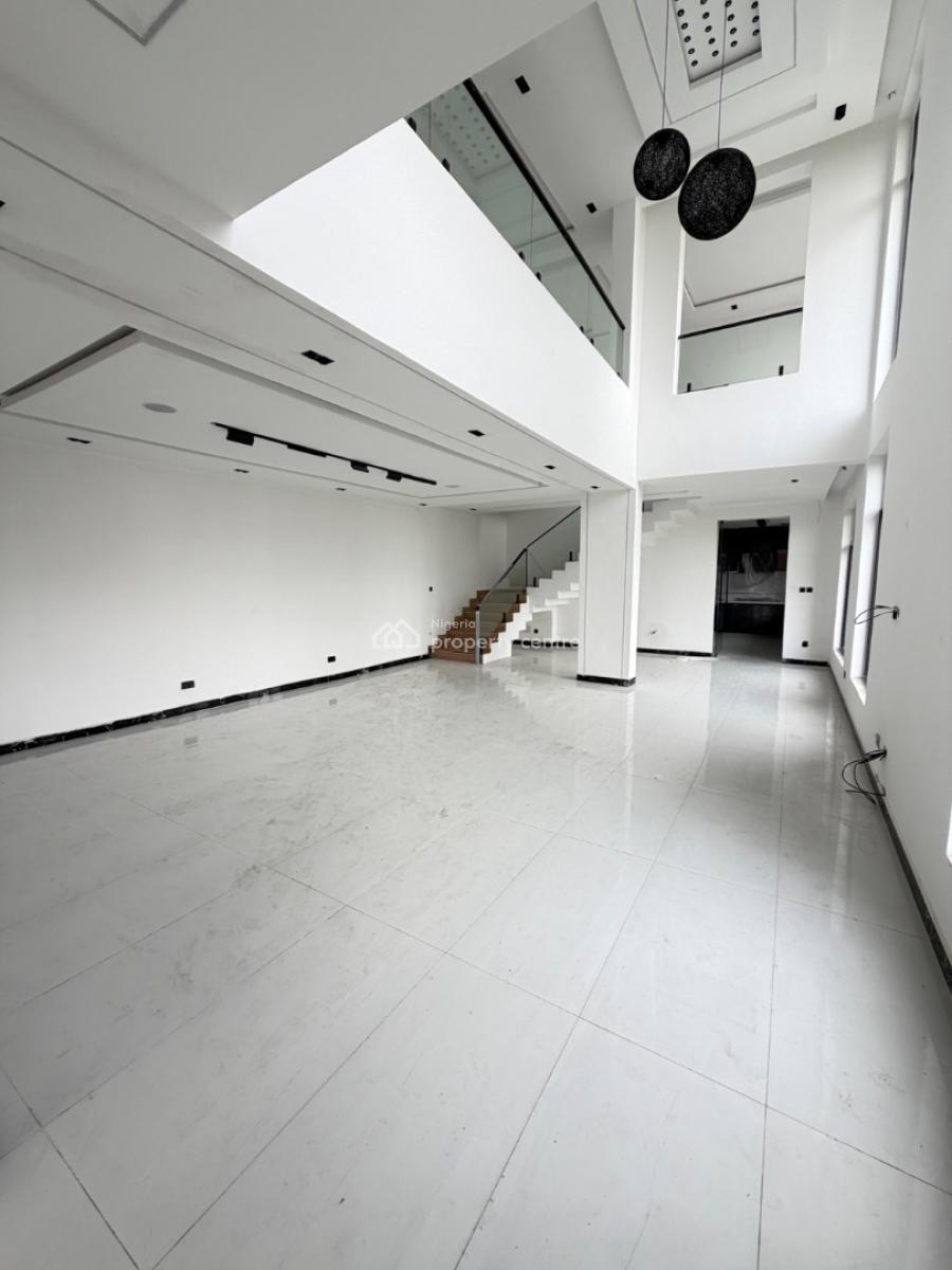 Spacious 5 Bedroom Fully Detached House, Cowrie Creek Estate, Lekki, Lagos, Semi-detached Duplex for Sale