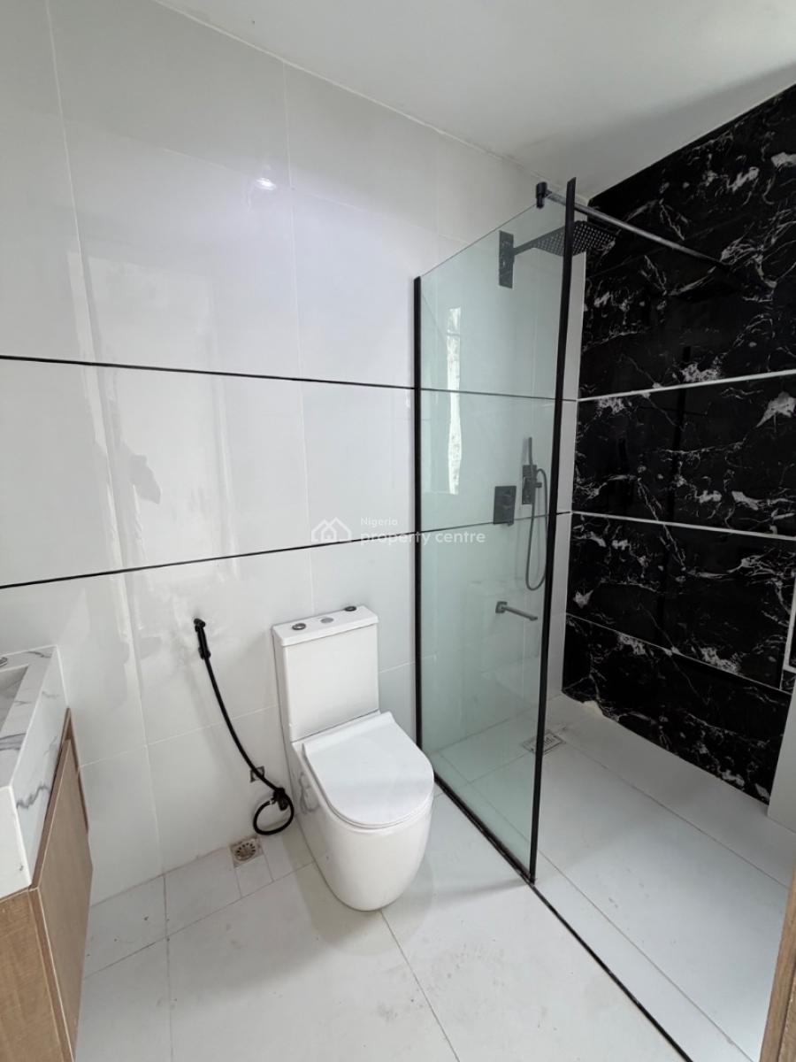 Spacious 5 Bedroom Fully Detached House, Cowrie Creek Estate, Lekki, Lagos, Semi-detached Duplex for Sale