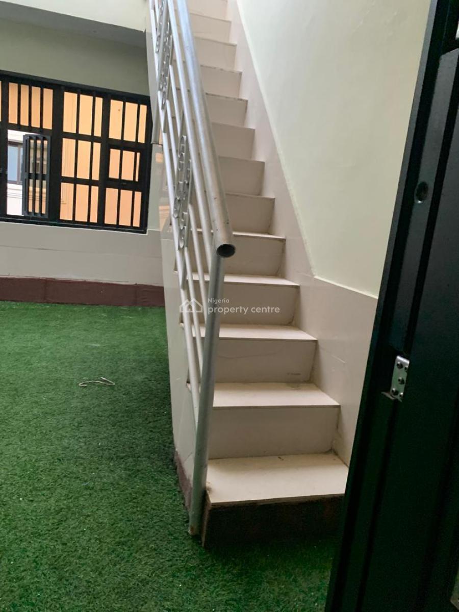 Lovely Cool 6-bedroom Mansion with Bq, Victoria Garden City Estate, Lekki, Lagos, Detached Duplex for Rent