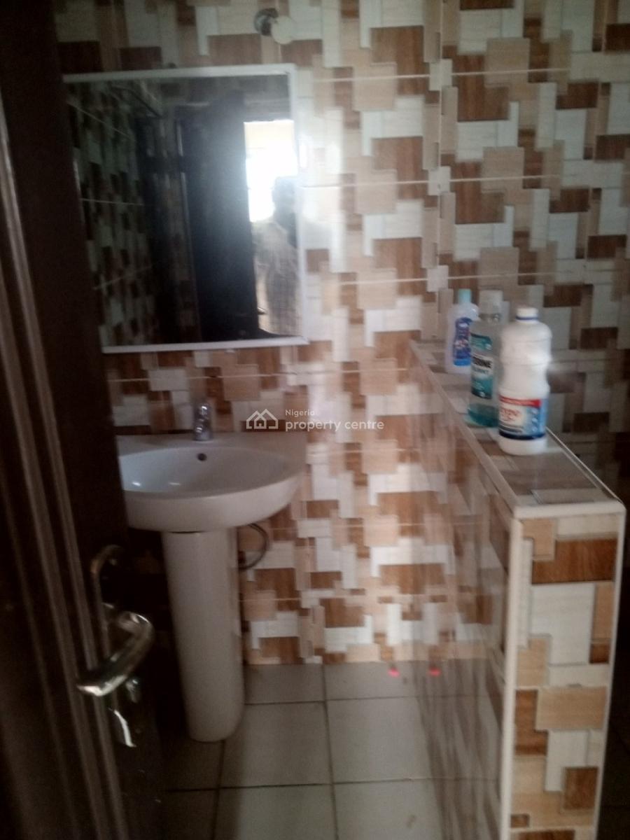 3 Bedroom Bungalow with Bq, Airport Road By Von, Lugbe District, Abuja, Semi-detached Bungalow for Sale