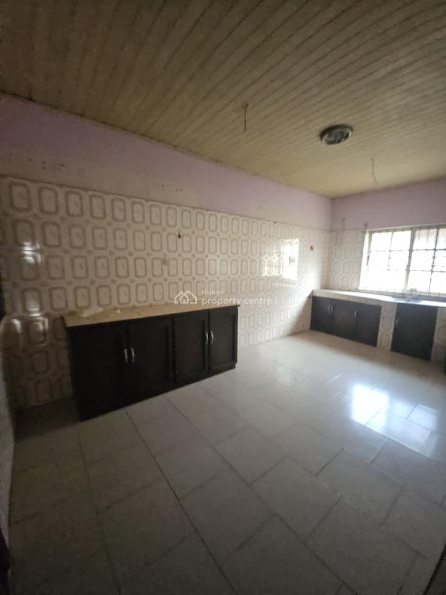 Luxury 3 Bedroom Flat, Gra Phase 1, Magodo, Lagos, Flat / Apartment for Rent