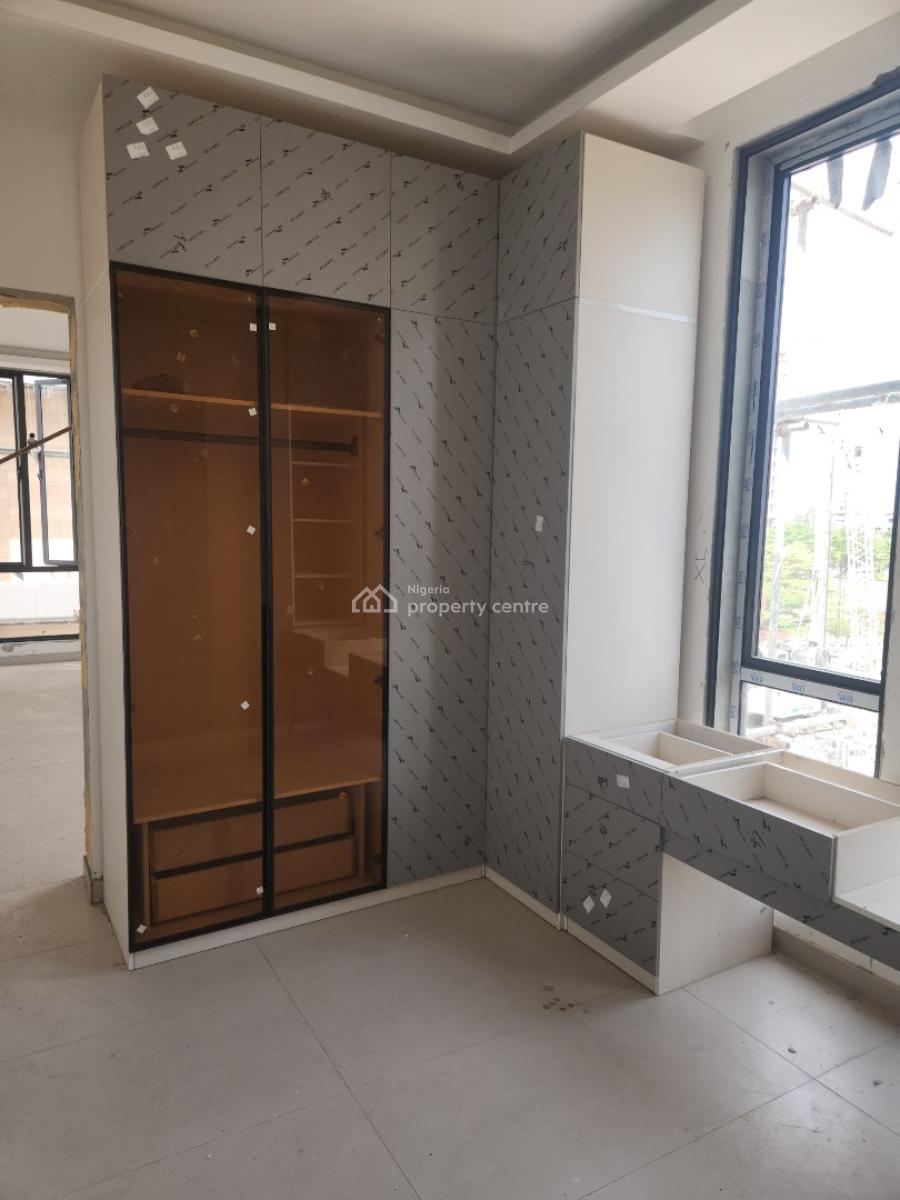 Ravishing 5 Bedroom Detached in Old Ikoyi with Private Cinema, Private, Ensuite Rooms • Aesthetic Pop •cinema •gym • Ceilings • Spot Lighting, Banana Island, Ikoyi, Lagos, Detached Duplex for Sale