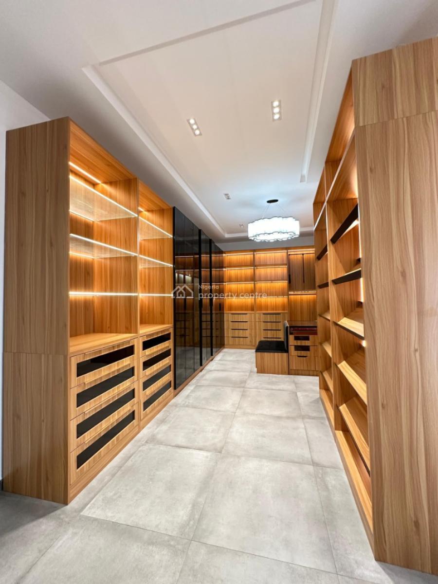 Massively Built 5 Bedroom Fully Detached Smart Home with Bq, Swimming, Ensuite Rooms • Aesthetic Pop Ceilings • Spot Lighting • Chandelier •, Ikoyi, Lagos, Detached Duplex for Sale