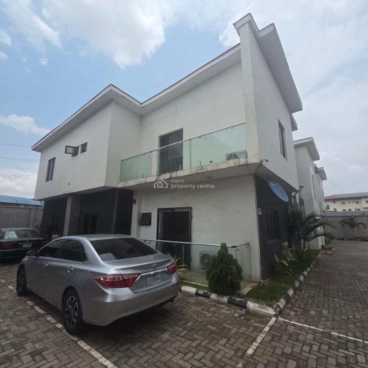 Clean 3 Bedroom Apartment, Pencity Estate, on Iju Road, Ifako-ogba, Agege, Lagos, Flat / Apartment for Rent