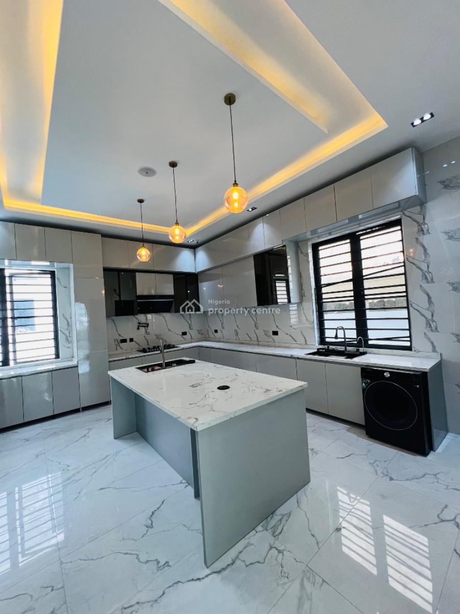 6 Bedroom Detached Duplex & Bq, Ikota, Lekki, Lagos, Detached Duplex for Sale