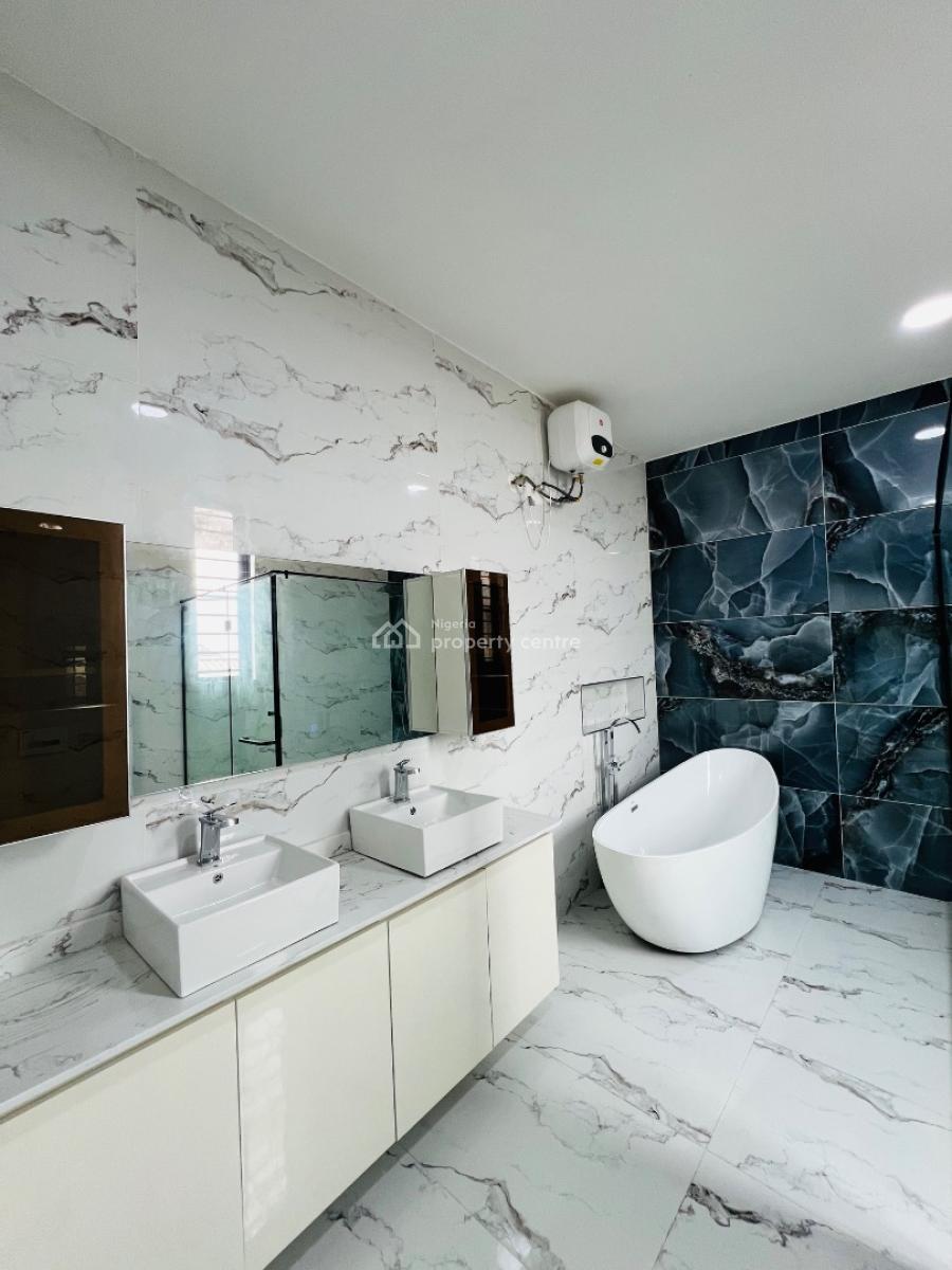 6 Bedroom Detached Duplex & Bq, Ikota, Lekki, Lagos, Detached Duplex for Sale