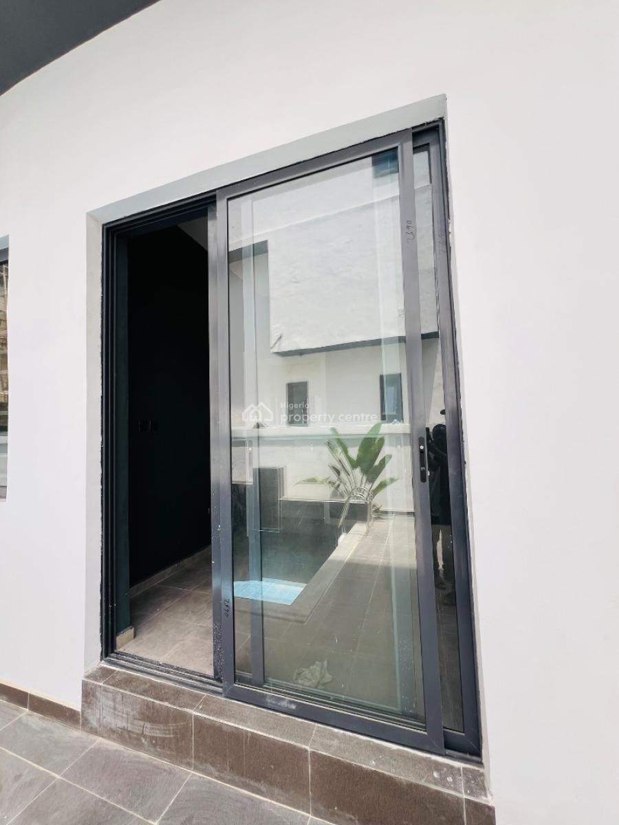 6 Bedroom Detached Duplex & Bq, Ikota, Lekki, Lagos, Detached Duplex for Sale