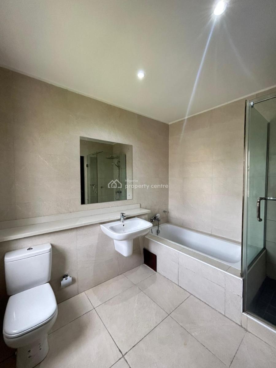 Clean 3bedroom Flat with Bq, Gym and Pool in a Secured Estate, Ikoyi, Lagos, Flat / Apartment for Rent