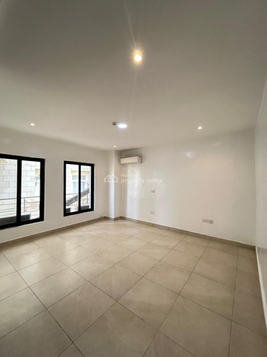 Clean 3bedroom Flat with Bq, Gym and Pool in a Secured Estate, Ikoyi, Lagos, Flat / Apartment for Rent