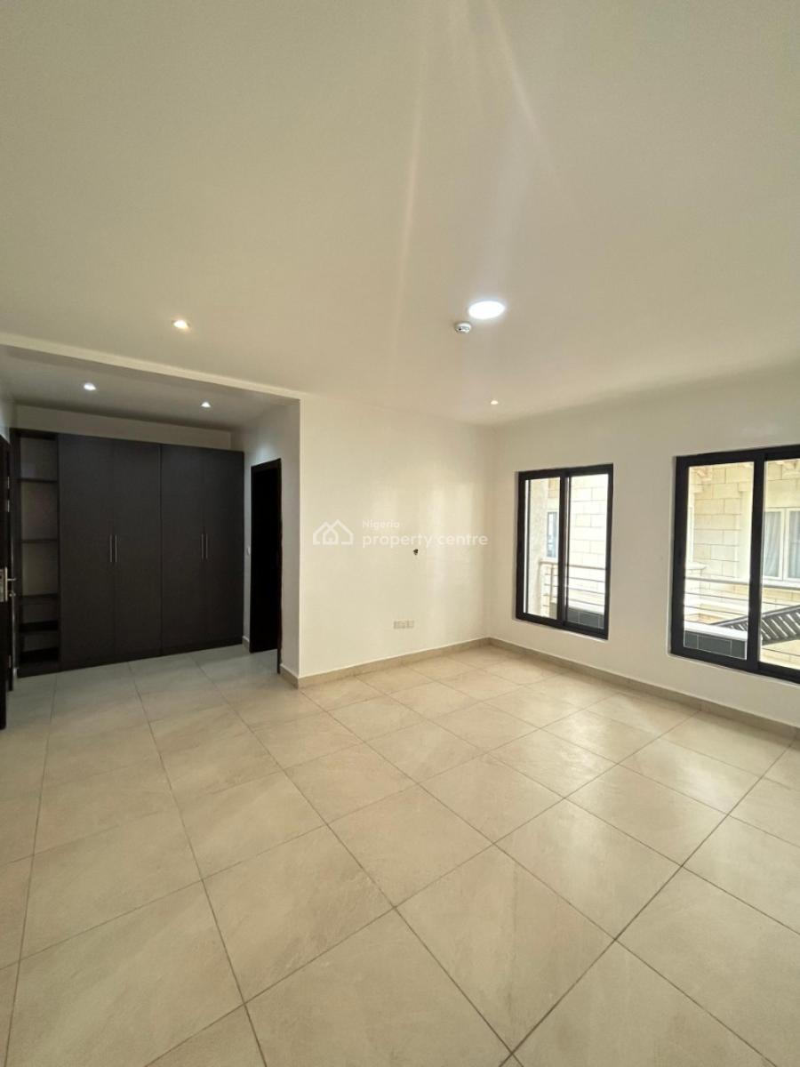 Clean 3bedroom Flat with Bq, Gym and Pool in a Secured Estate, Ikoyi, Lagos, Flat / Apartment for Rent