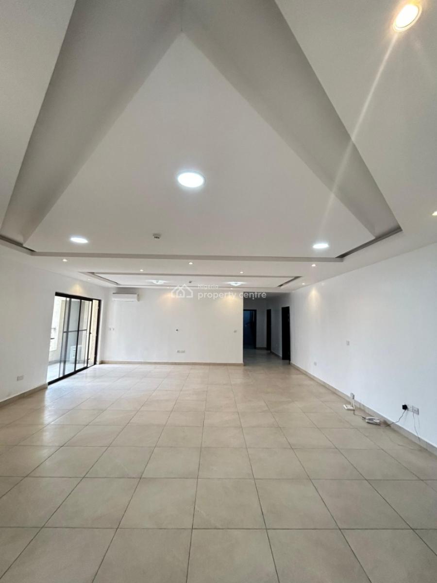 Clean 3bedroom Flat with Bq, Gym and Pool in a Secured Estate, Ikoyi, Lagos, Flat / Apartment for Rent