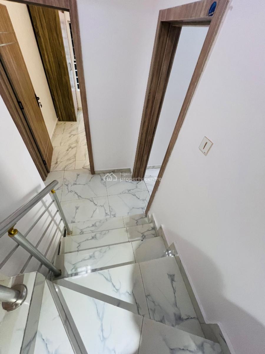 Well Built Self Contain, Chevron Lekki, Lekki, Lagos, Self Contain (single Rooms) for Rent