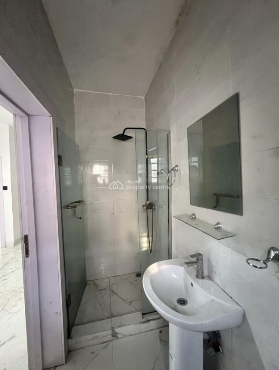 a Standard Mini Flat, Abraham Adesunya, Lekki Phase 2, Lekki, Lagos, Mini Flat (room and Parlour) for Rent