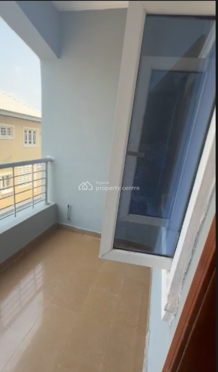 Spacious 3 Bedroom with Balcony, Alpha Beach Road Opposite   Chevron Lekki, Lekki Phase 2, Lekki, Lagos, Flat / Apartment for Rent