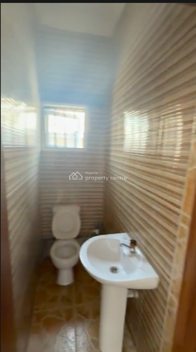 Spacious 3 Bedroom with Balcony, Alpha Beach Road Opposite   Chevron Lekki, Lekki Phase 2, Lekki, Lagos, Flat / Apartment for Rent