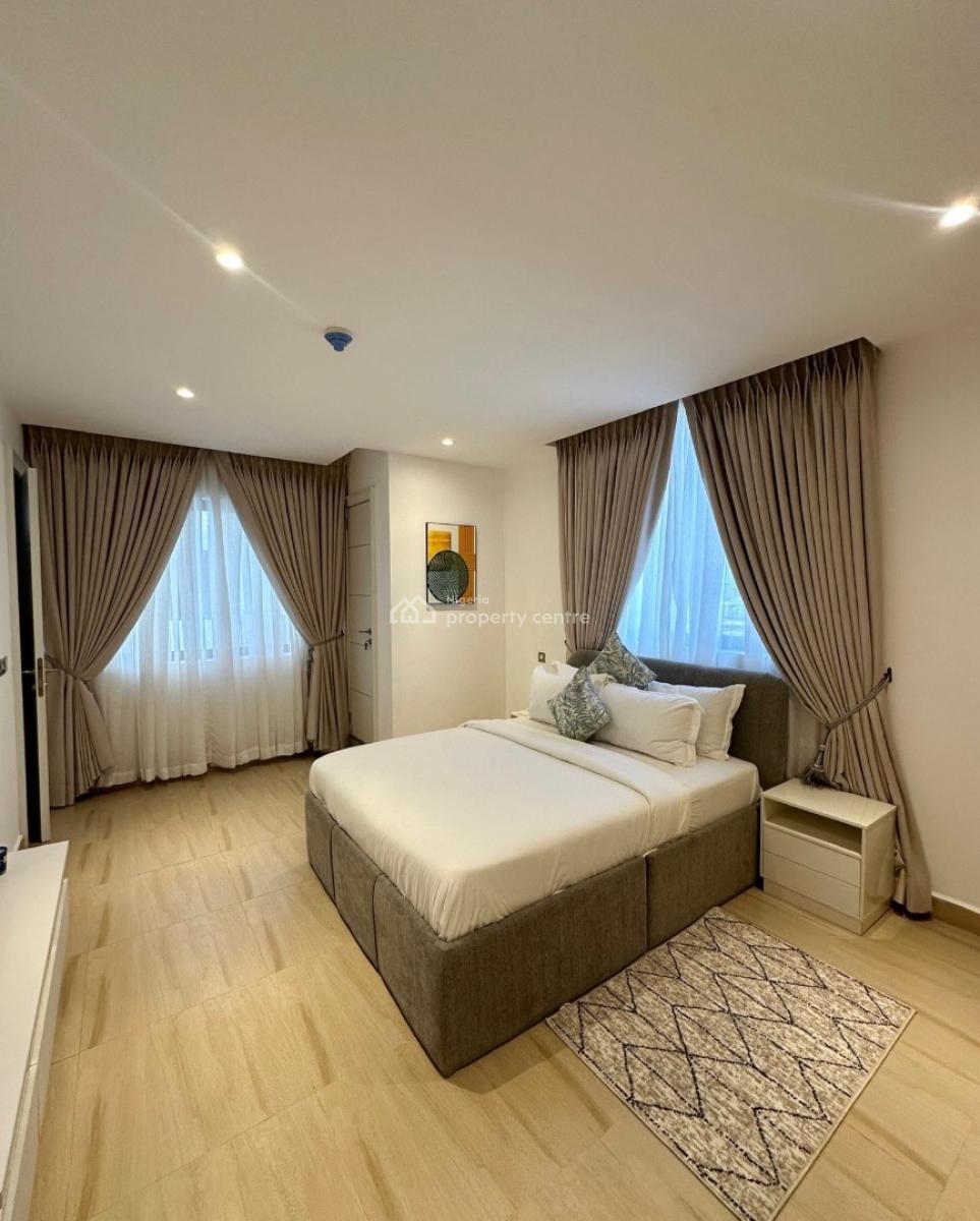 Lovely 3 Bedroom Apartment with Bq, Victoria Island (vi), Lagos, Block of Flats for Sale