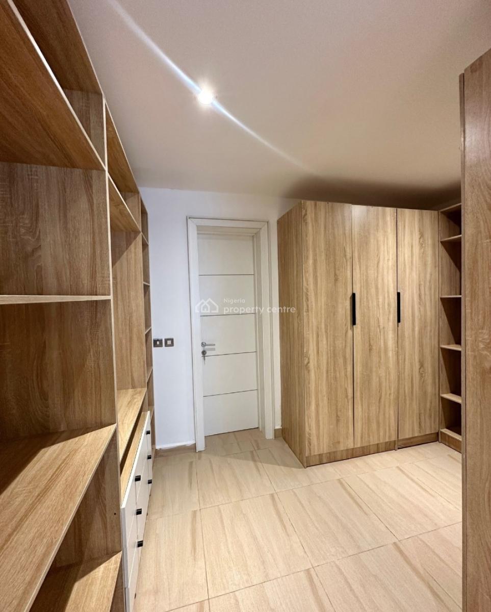 Lovely 3 Bedroom Apartment with Bq, Victoria Island (vi), Lagos, Block of Flats for Sale