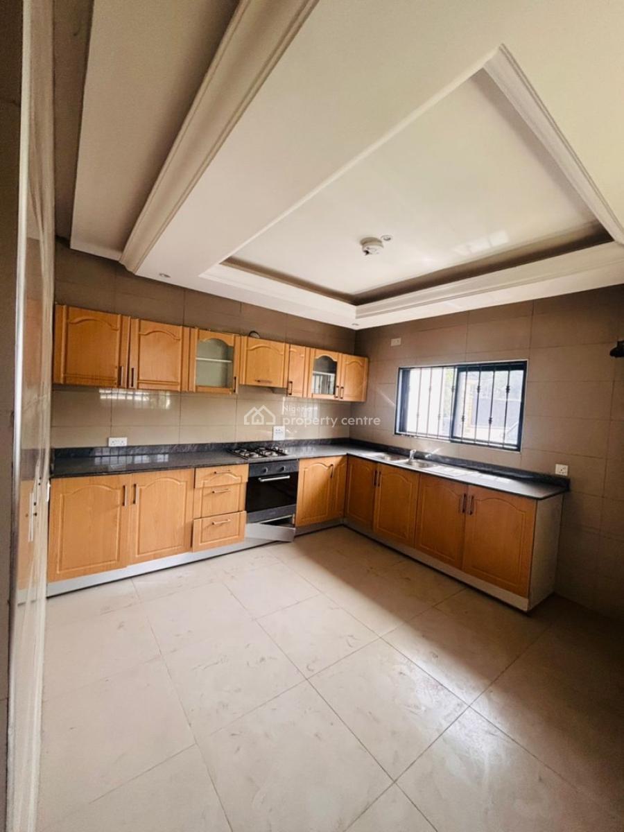 Spacious and Luxurious 3 Bedroom Terrace Duplex with a Bq, By Ecowas Building, Asokoro District, Abuja, Terraced Duplex for Rent