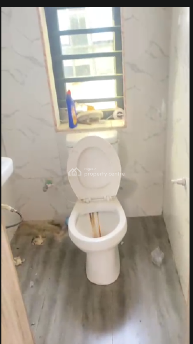 2 Bedroom Apartment, Ologolo, Lekki, Lagos, Flat / Apartment for Rent