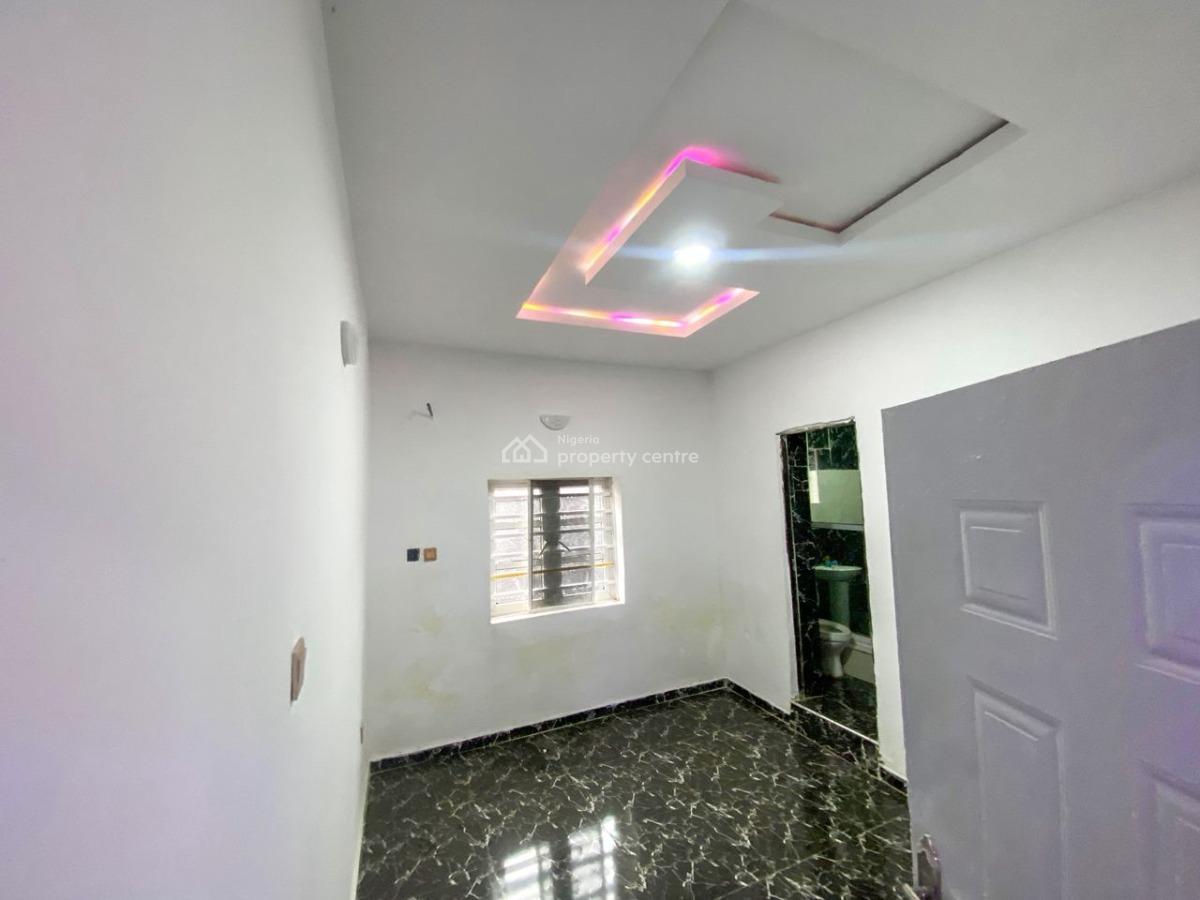 a Modern 3 Bedroom Bungalow, Karinkapo Est, Akala Express, Ibadan, Oyo, Detached Bungalow for Sale