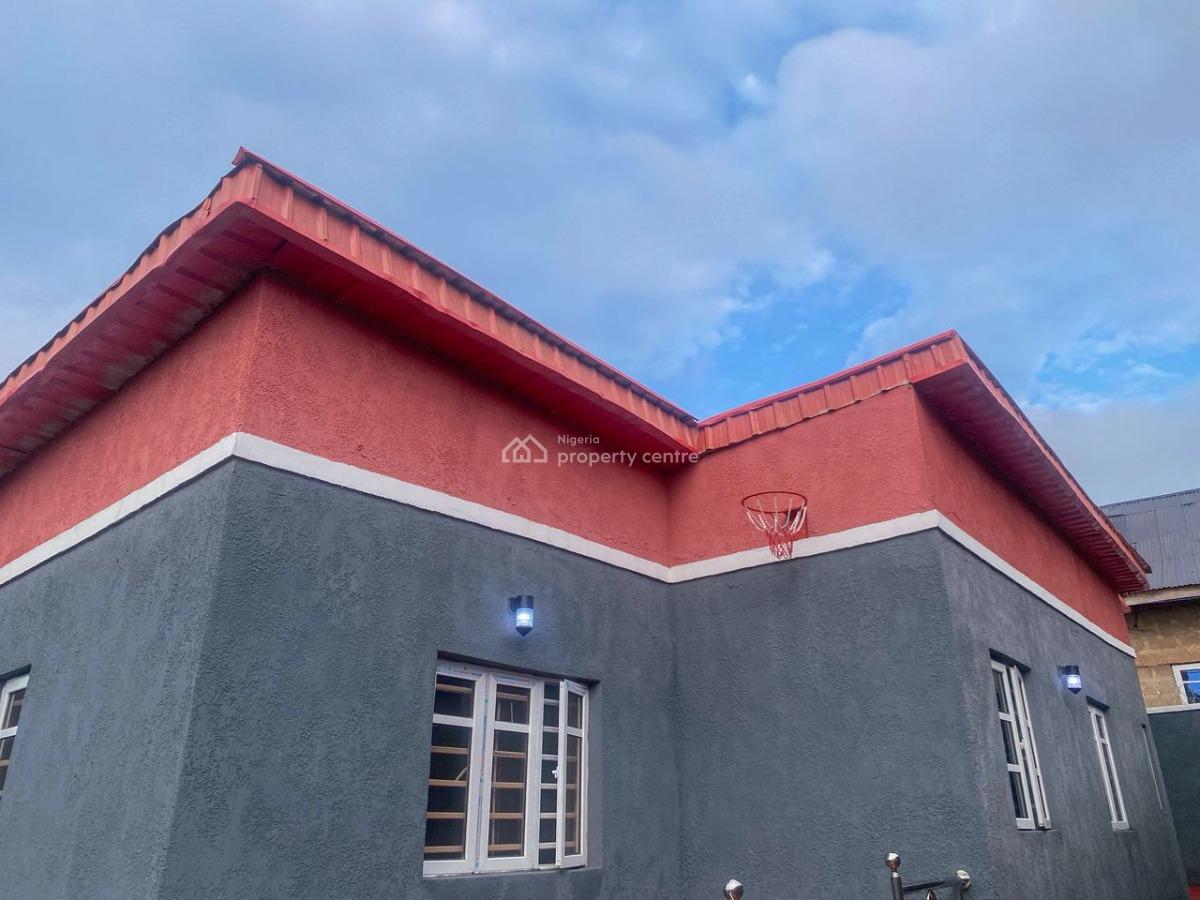 a Modern 3 Bedroom Bungalow, Karinkapo Est, Akala Express, Ibadan, Oyo, Detached Bungalow for Sale
