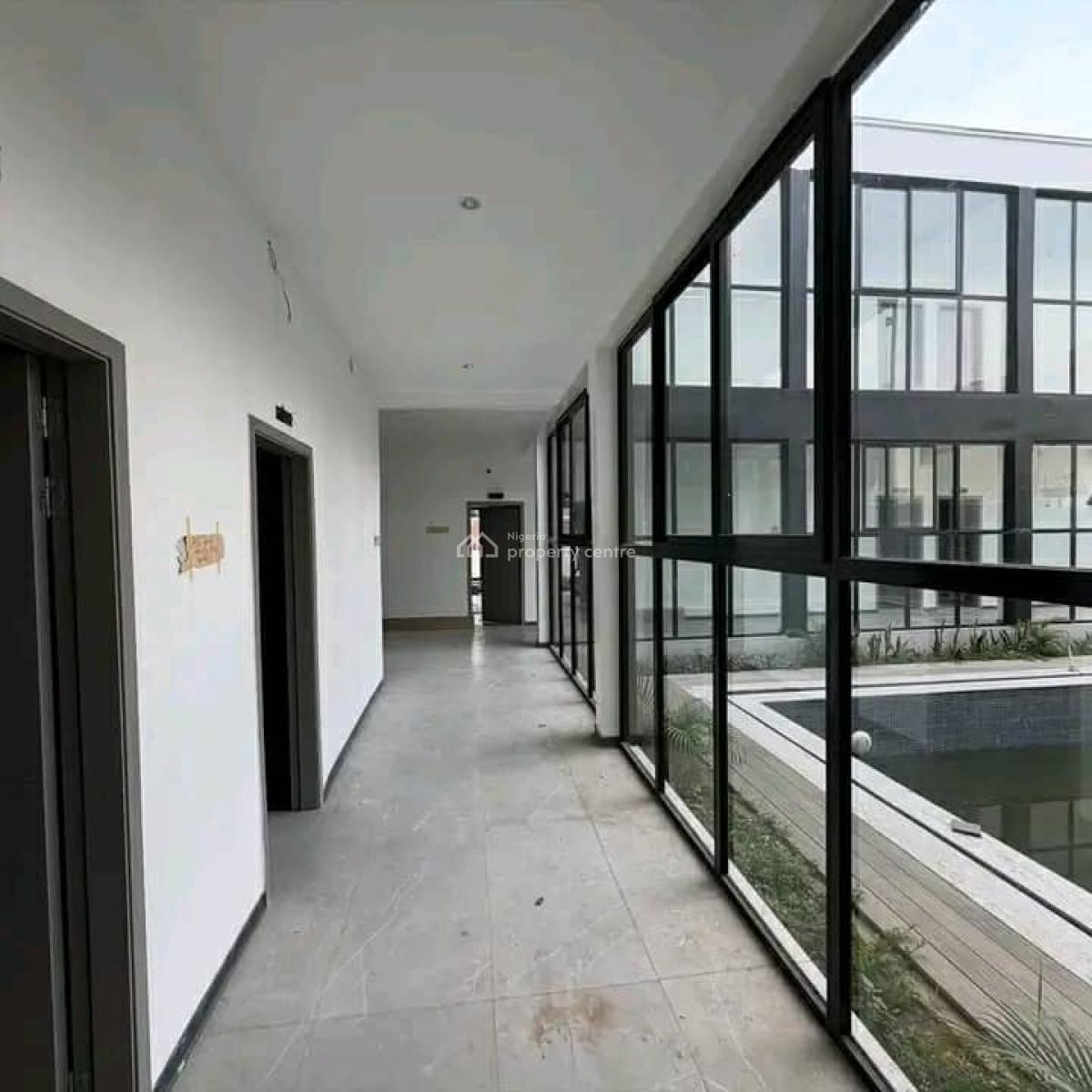 14 Rooms Luxury Hotel Fully Furnished, Wuse2, Wuse 2, Abuja, Hotel / Guest House for Sale