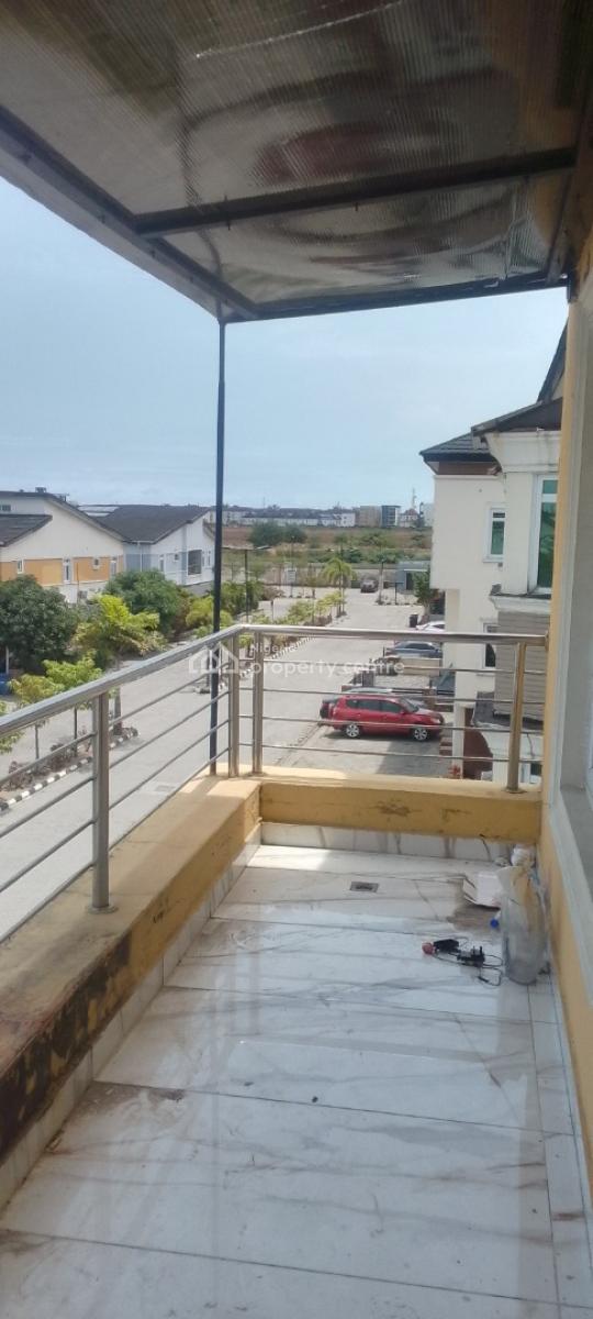 a Spacious Mini Flat, Chevron Drive, Lekki Garden Paradise 3 Estate, Chevron, Lekki, Lagos, Mini Flat (room and Parlour) for Rent